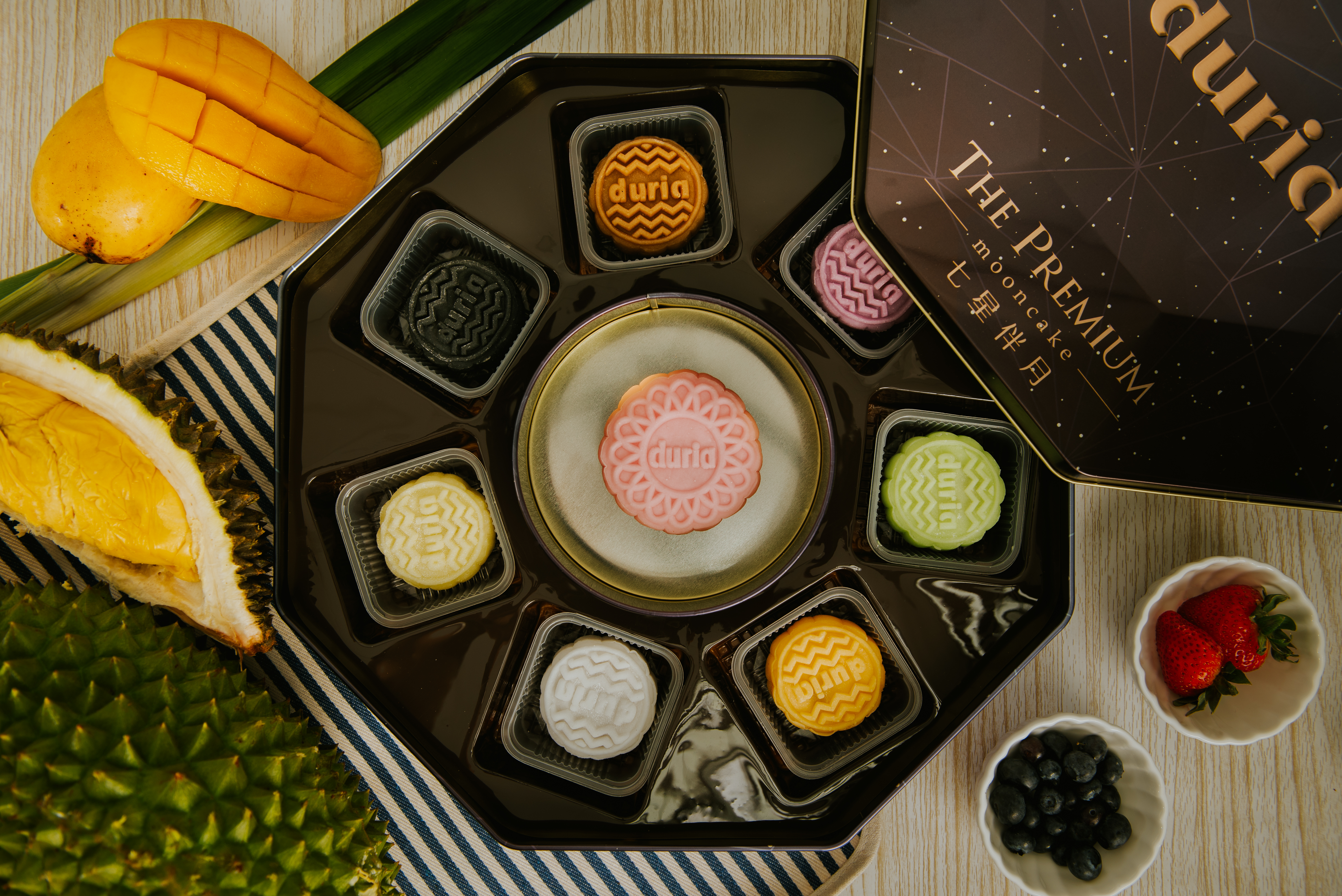 Premium Mooncake
